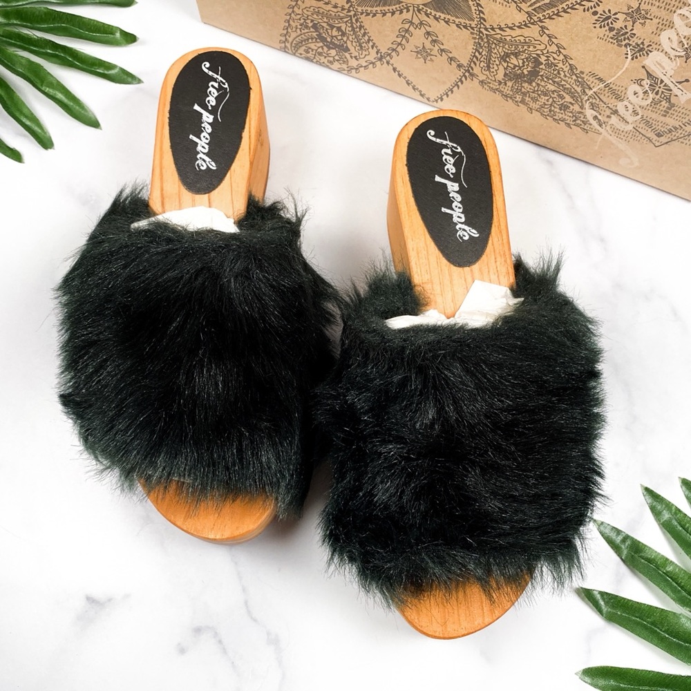 NIB Free People Faux Fur Sonnet Wooden Clog Sandal - Picture 2 of 11